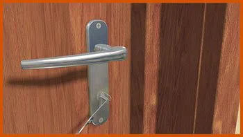 Utica MI Locksmith Store Utica, MI 586-251-0007 - 14-unlock-door